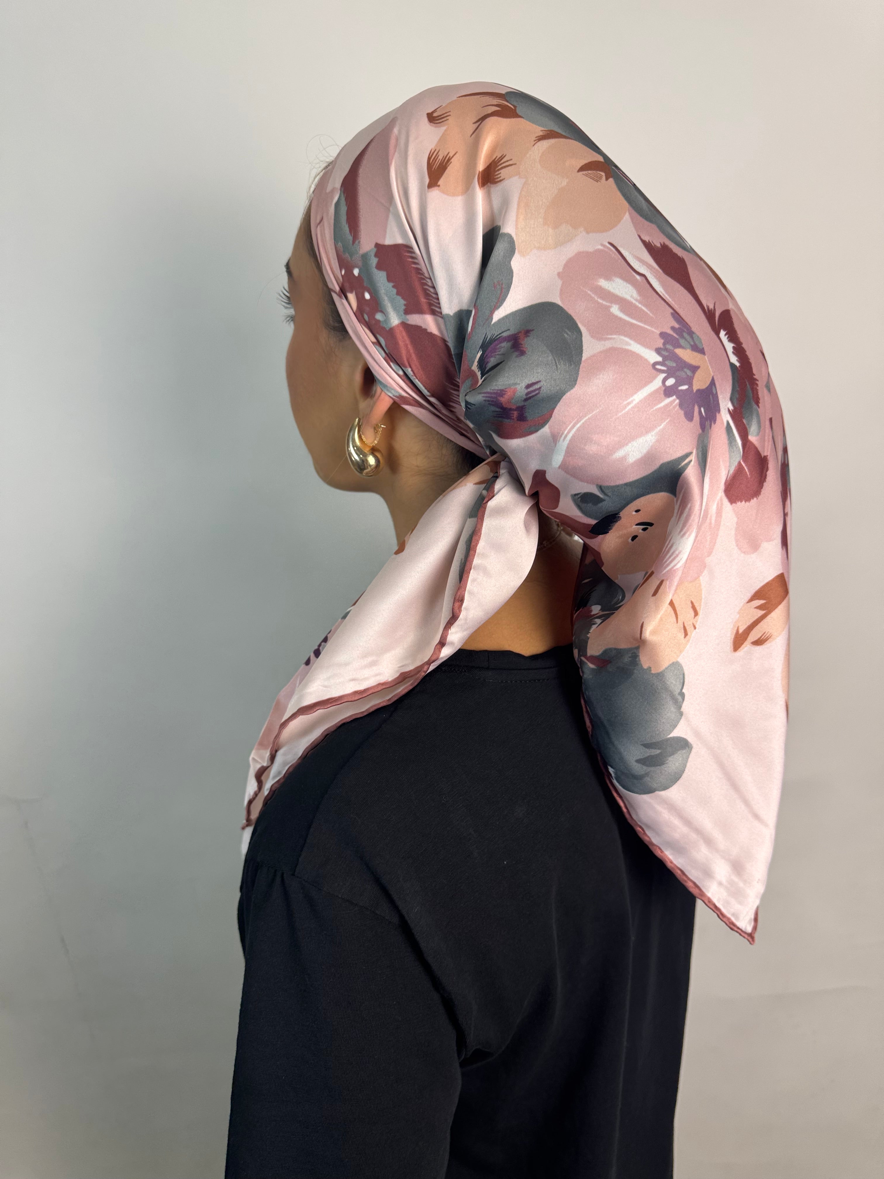 Flower Satin Square ( 12 colors )