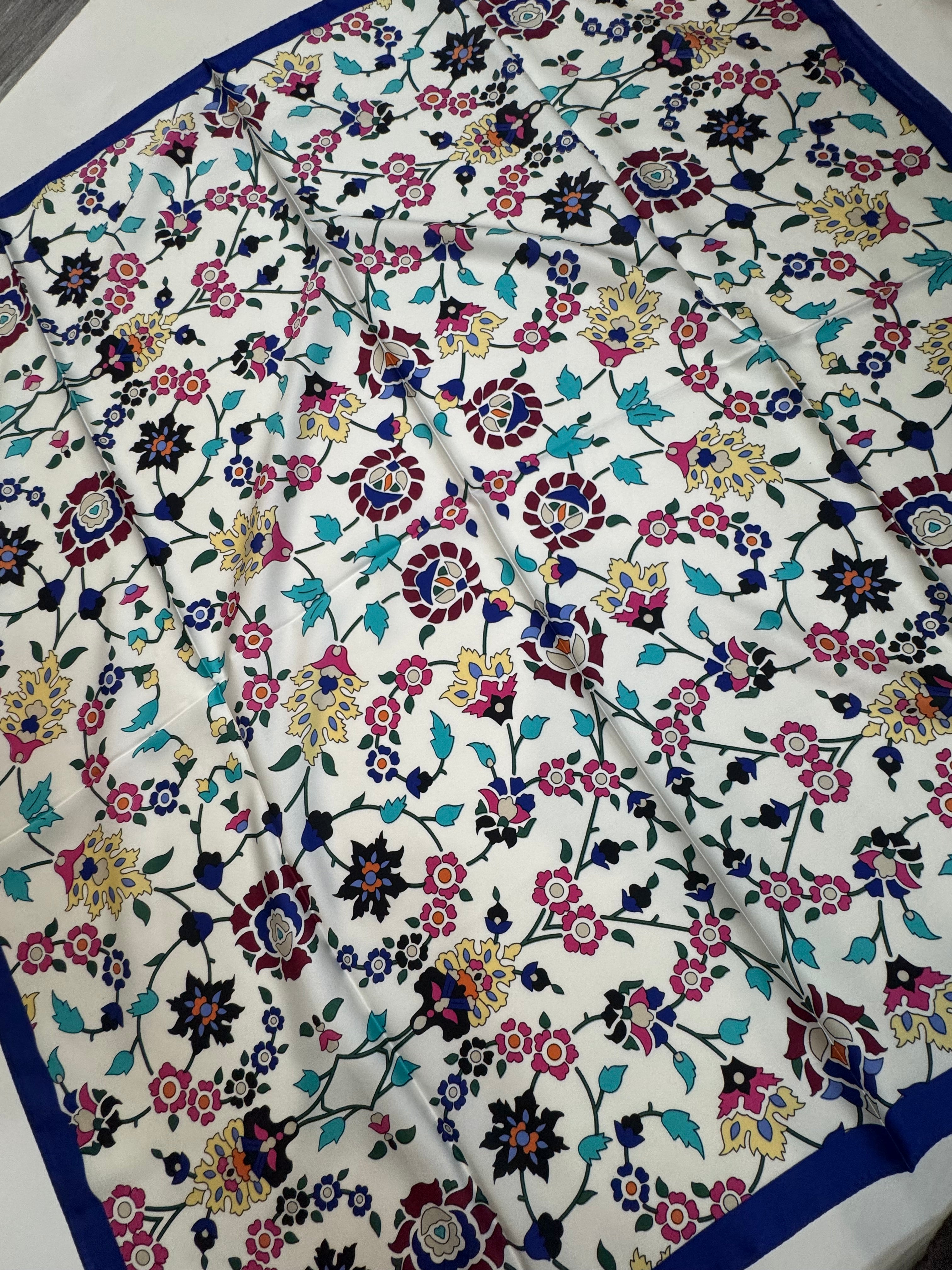 Botanical Flower Satin Square ( 13 colors )
