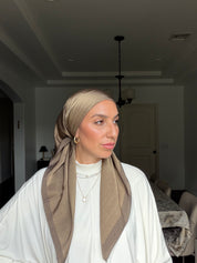 Luxury Satin Square ( 12 colors )