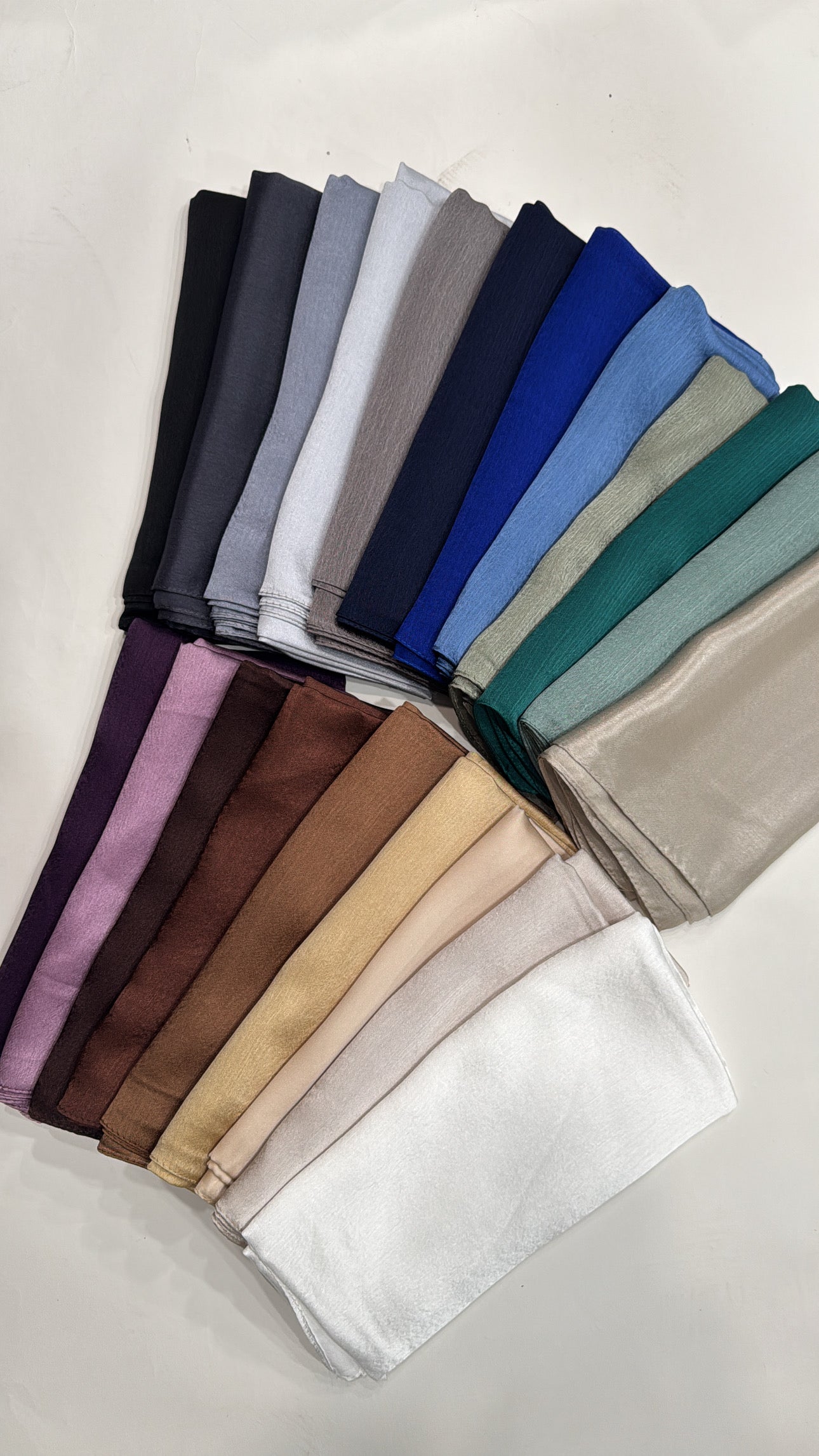 Silky chiffon Diamond Square (21 Colors)
