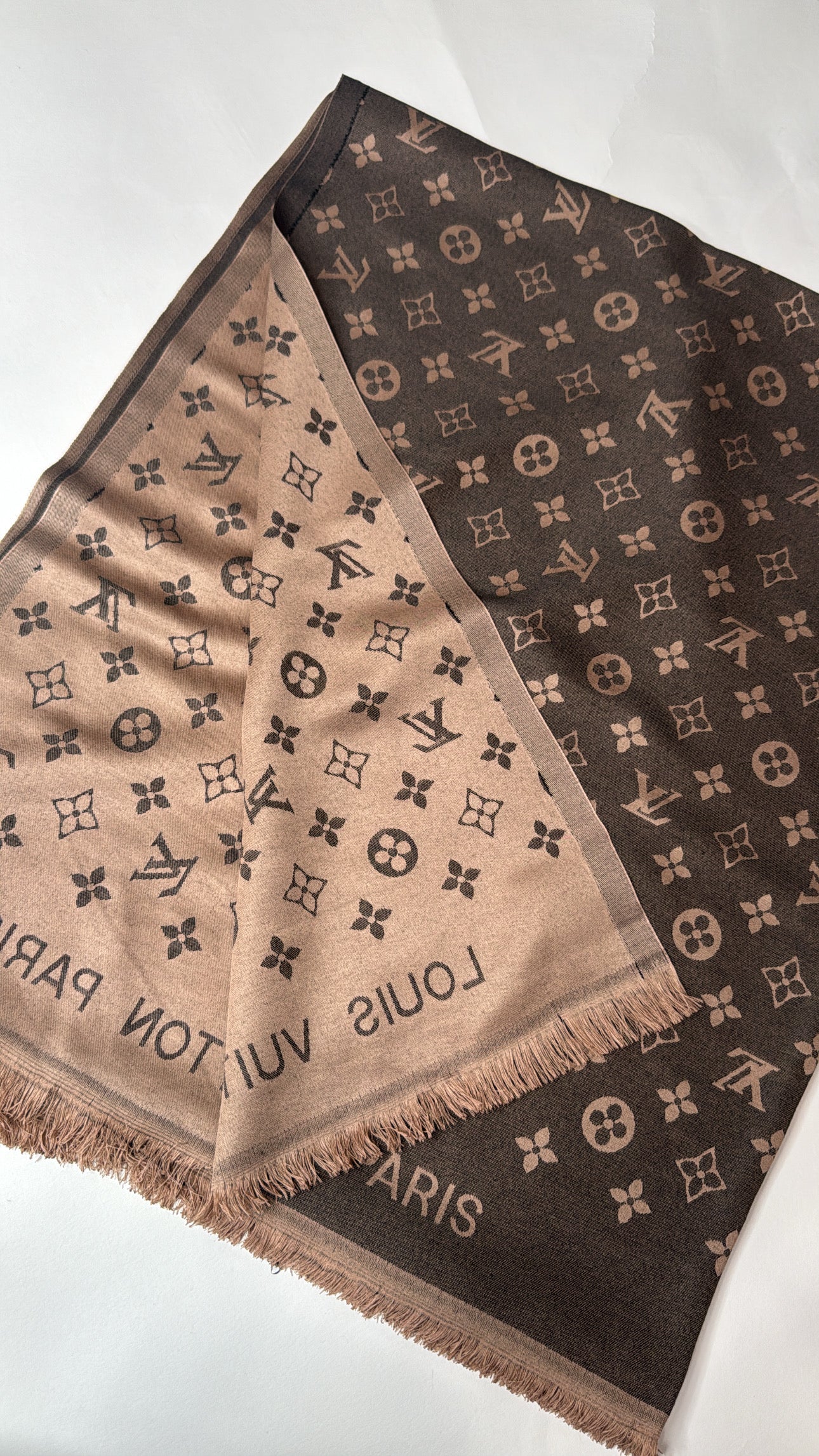Versatile Rectangle Lightweight Inspired By LV