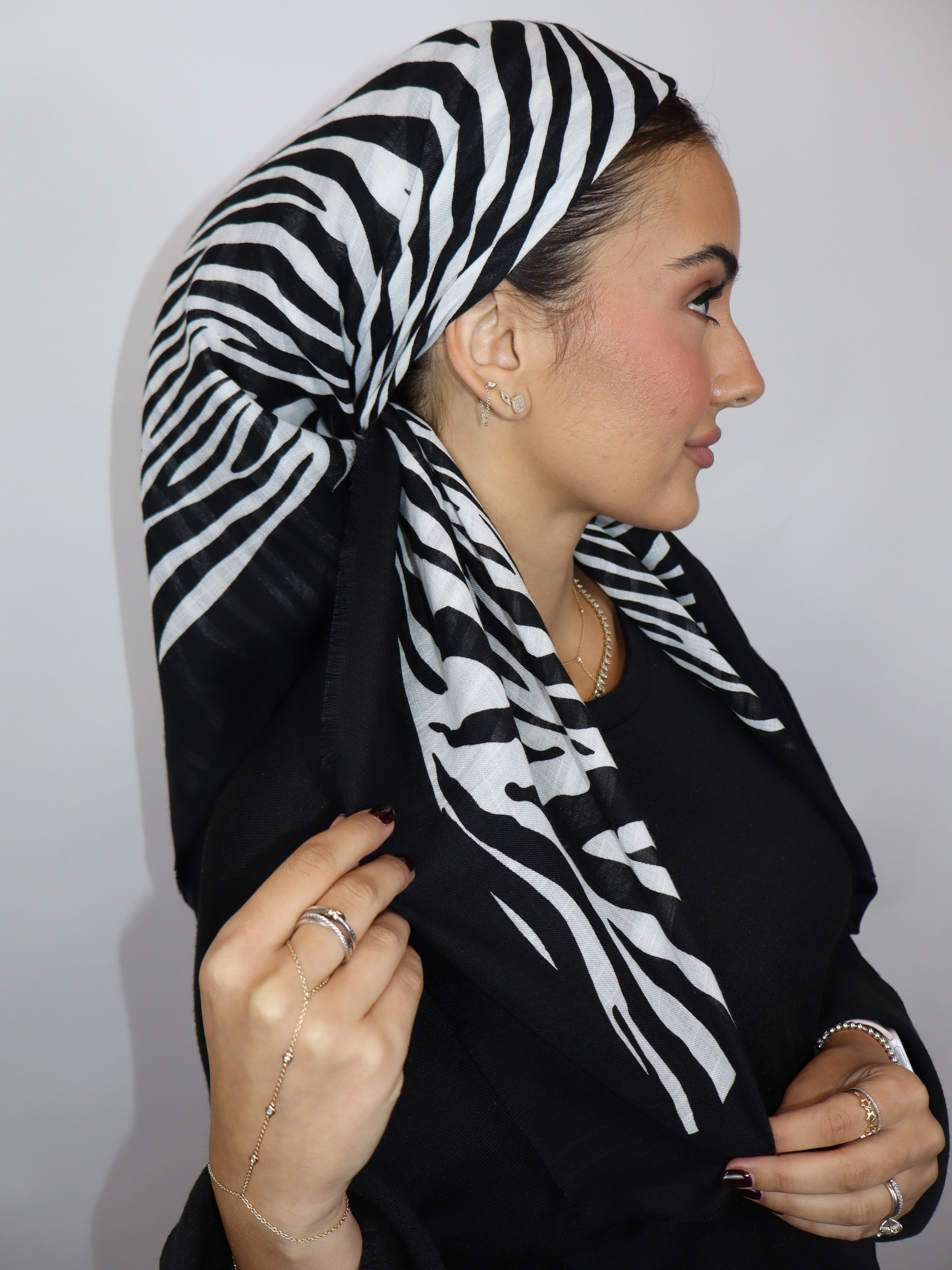 Zebra Black Edge Cotton Square