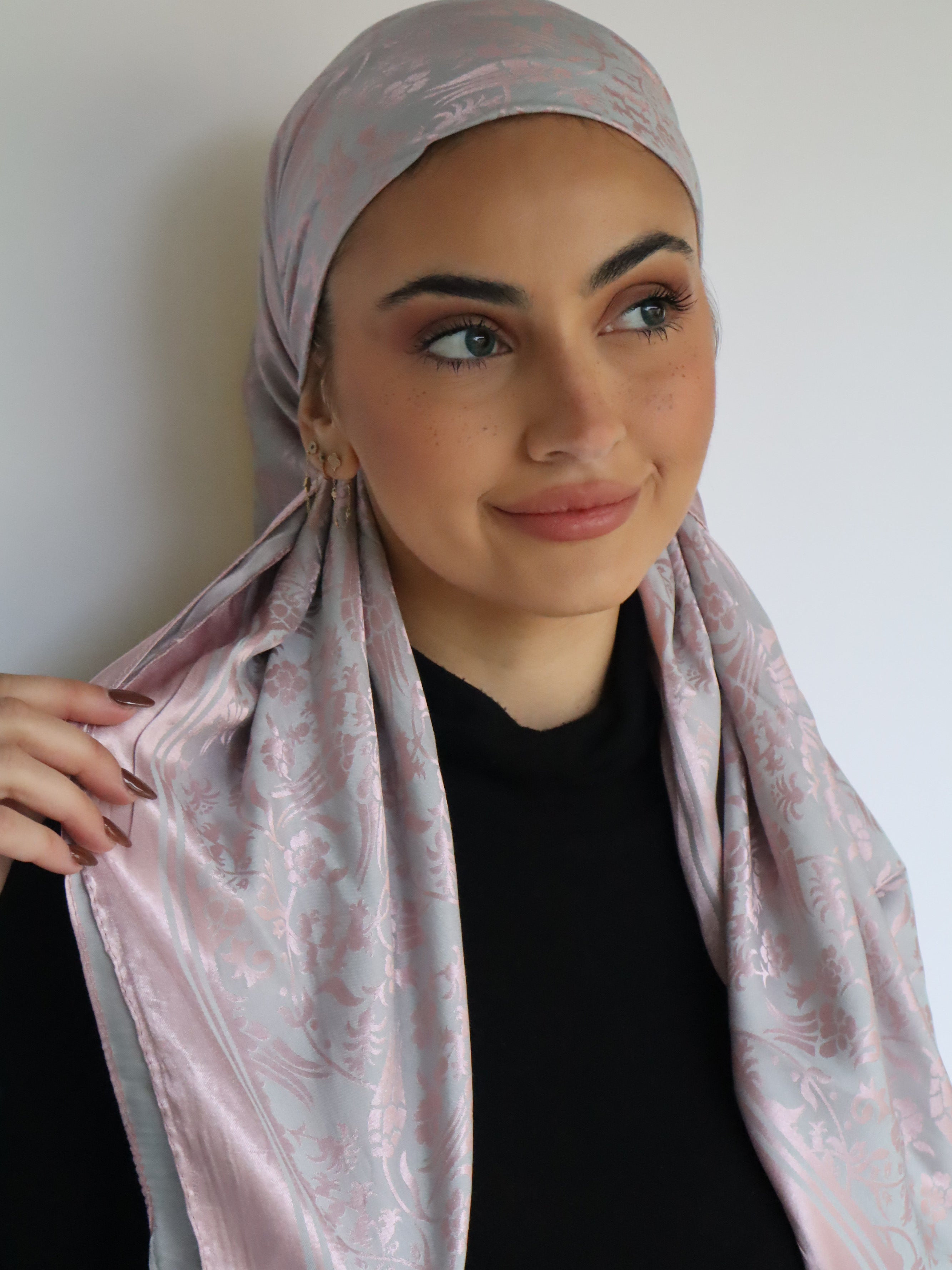 Mixed Cotton Satin Square Flower ( 10 colors)