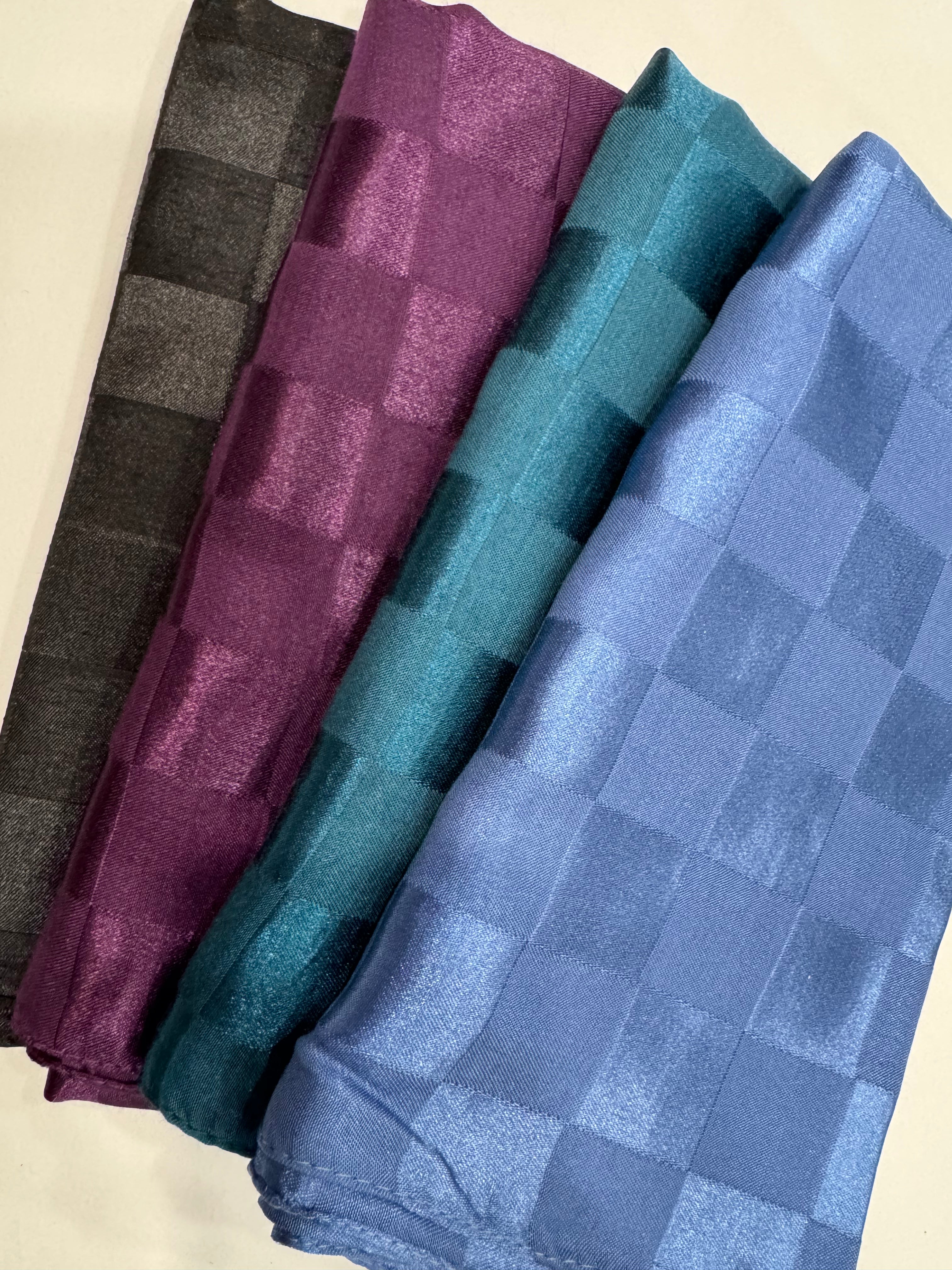 Checkers Cotton & Satin Square (11 Colors)