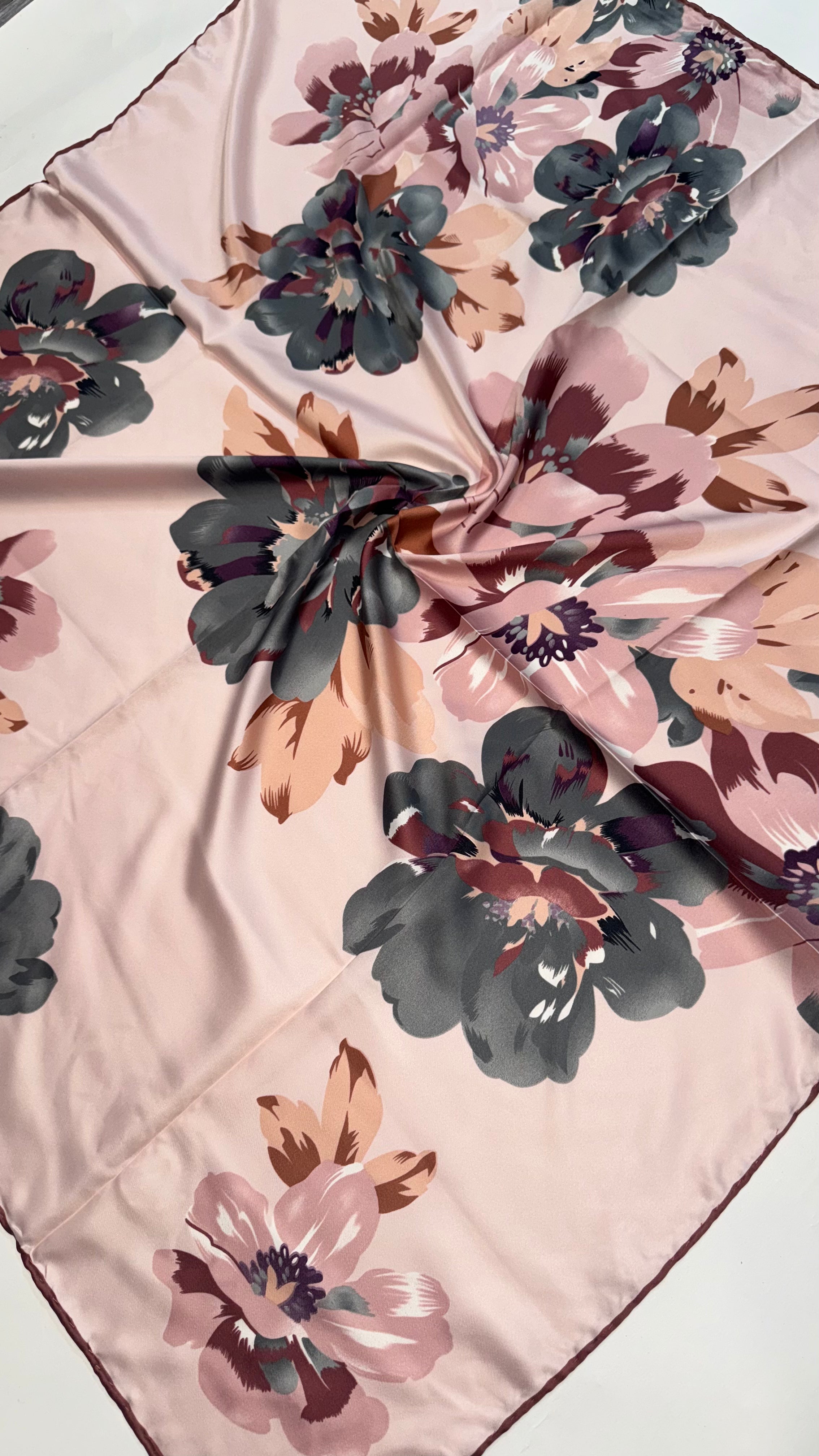Flower Satin Square ( 12 colors )
